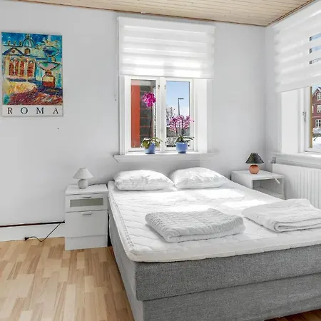 בית נופש 4 Bedroom Gorgeous In Ostermarie